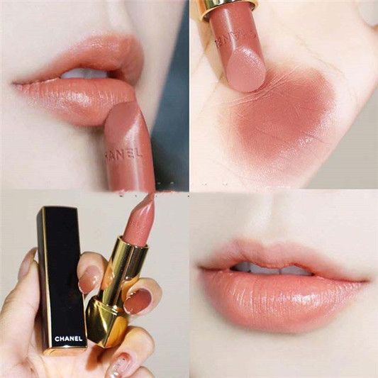 Chanel圣诞限定杏仁奶茶唇膏，散发秋冬暖甜温柔感 CHANEL 口红 唇膏 试色 香奈儿 第1张