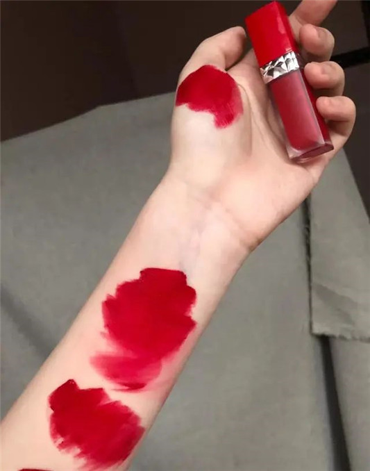 迪奥口红的「王牌色」，除了999 740更高级显白，524气质优雅 口红 第6张