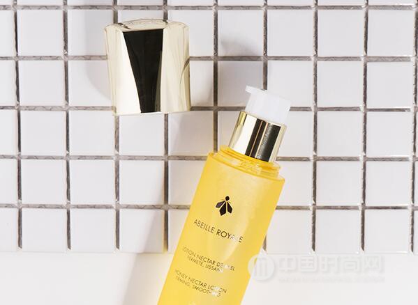 T区怎么护肤，脸部T区护理方法小窍门 护肤 T区护理方法 T区护理方法小窍门教程图片 美容 第3张