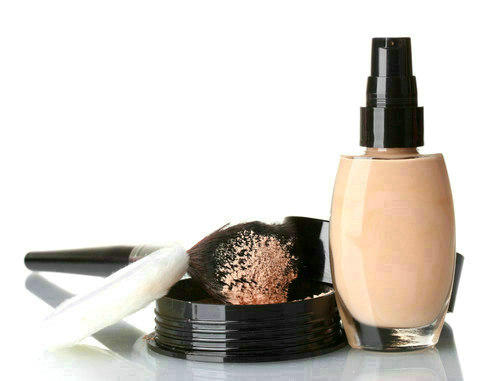 粉底液过期怎么办，过期粉底液不需要扔掉的妙用 粉底液 过期粉底液 过期粉底液还能怎么使用 美容 第1张