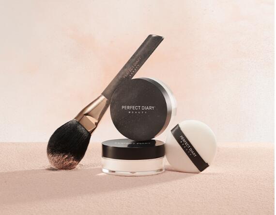 气垫和粉饼有什么不同，气垫和粉饼的四大不同之处 气垫 粉饼 气垫和粉饼的不同 美容 第4张