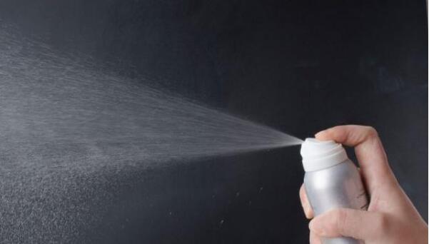 防晒霜和防晒喷雾的不同之处在哪 防晒霜 防晒喷雾 美容 第3张