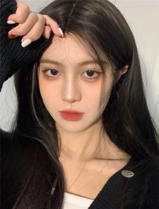 平价但不平庸的口红，完美日记小细跟01又纯又欲，04复古显白 口红 第1张