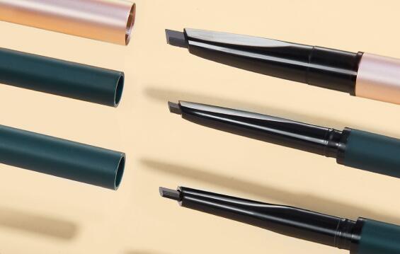 怎么根据自己脸型画眉毛，拱形眉和上挑眉有区别 画眉 拱形眉 拱形眉适合什么人画 美妆 第3张