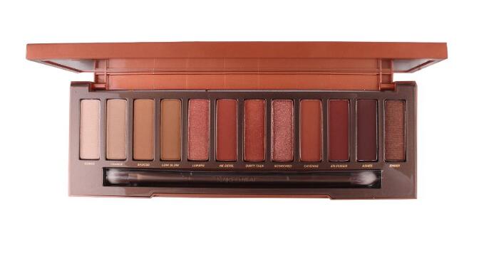 大牌眼镜盘哪款更好用，盘点高性价比眼影盘 眼影 全球好用的眼影盘 盘点全球好用的眼影盘 美妆 第1张