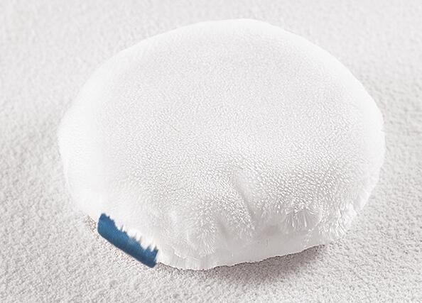 如何选择定妆粉颜色适合自己肤色好看，使用定妆粉注意事项 定妆粉 定妆粉颜色 定妆粉颜色怎么选 美妆 第1张