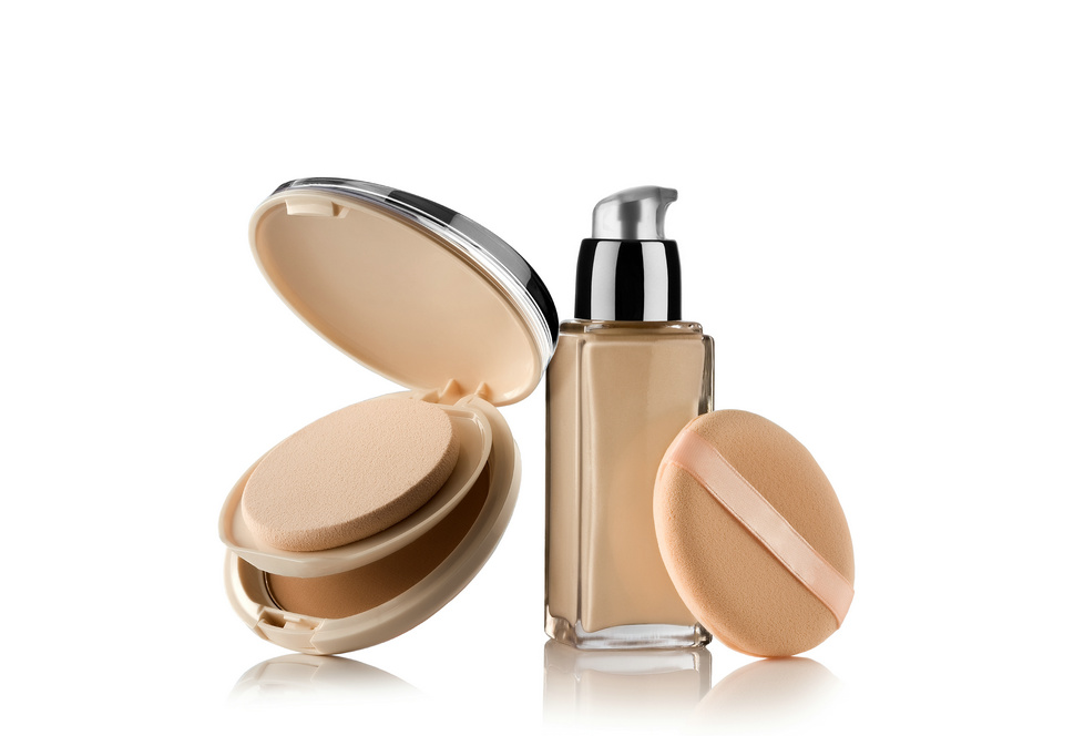 涂粉底前需要先擦什么护肤品，上妆正确步骤 粉底 涂粉底 涂粉底前需要先擦什么护肤品 美妆 第2张