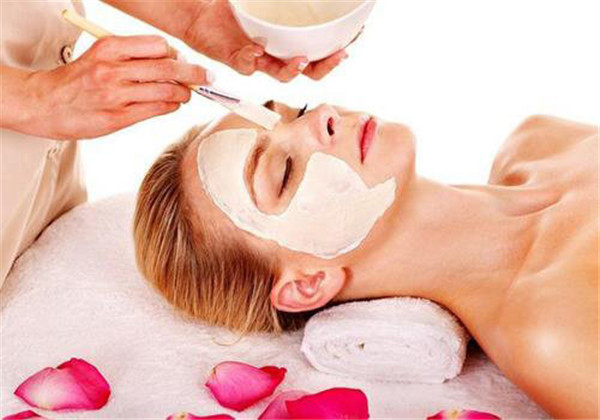 睡前敷面膜后还要洗脸吗，原来你一直都做错了 护肤 第3张