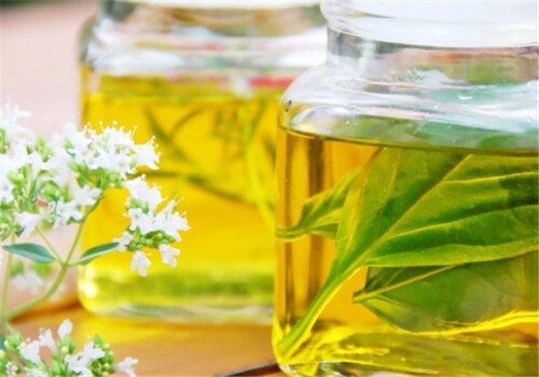 什么精油能去痘印 护肤 第2张