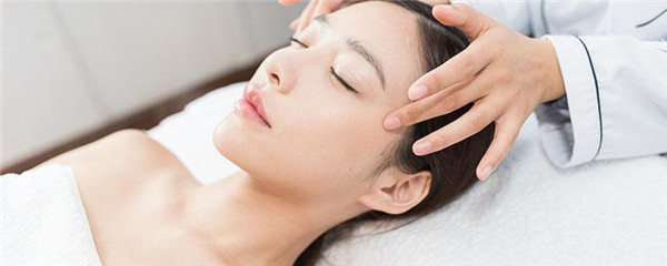 补水喷雾怎么用，补水喷雾怎么补才正确 护肤 第1张