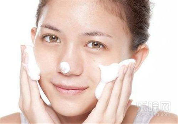 香皂洗脸可以去黑头吗，用香皂洗脸的好处 护肤 第6张