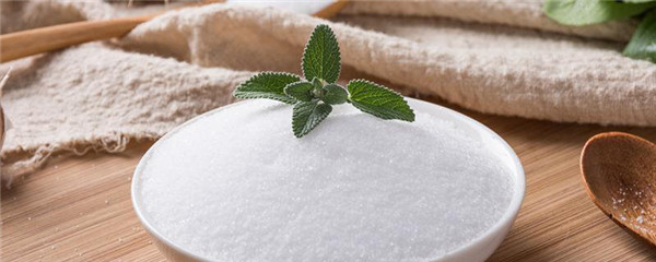 用盐洗脸有哪些功效，用盐洗脸需要注意什么呢 护肤 第1张