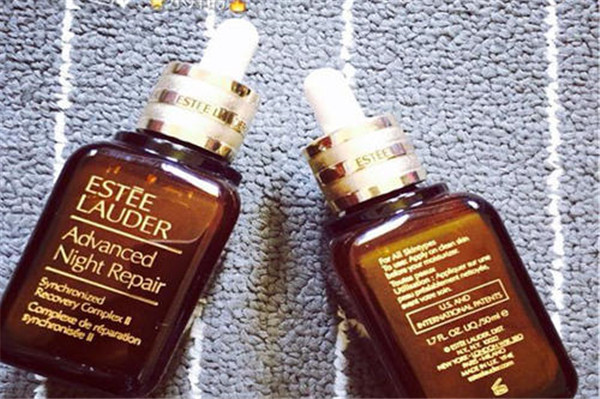 雅诗兰黛小棕瓶与兰蔻小黑瓶要如何选择,哪个好一些 兰蔻 第1张 雅诗兰黛小棕瓶与兰蔻小黑瓶要如何选择,哪个好一些 兰蔻 第1张