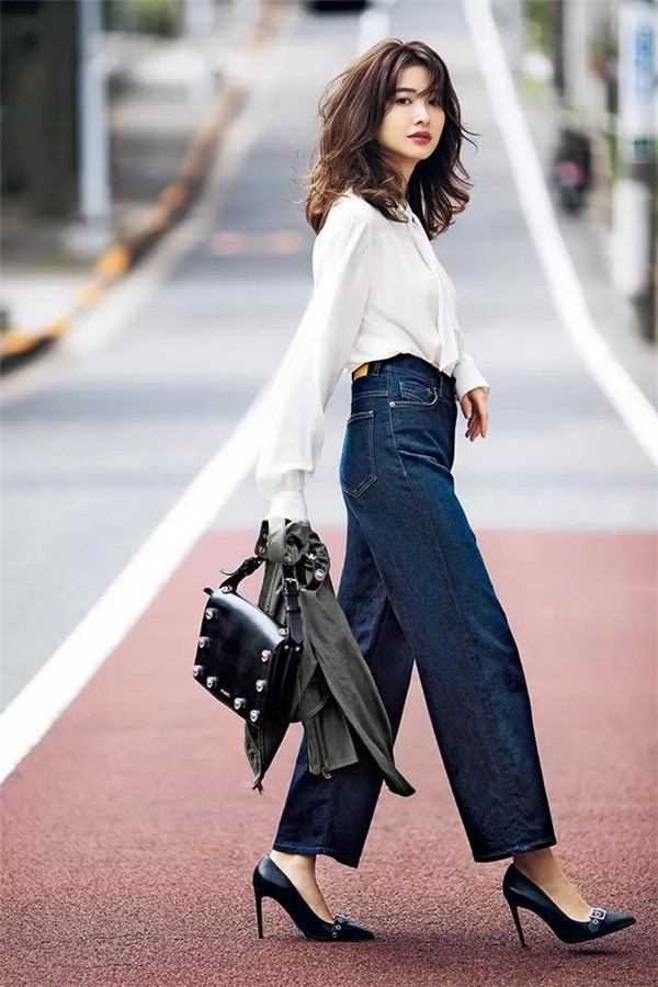 温柔开衫温柔成熟，中性百搭针织衫更显质感 温柔成熟 中性百搭针织衫 第18张