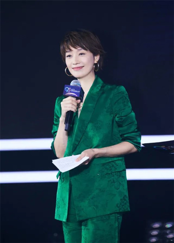 马伊琍出席活动状态良好，，马伊琍短发发型 马伊琍 发型 第6张