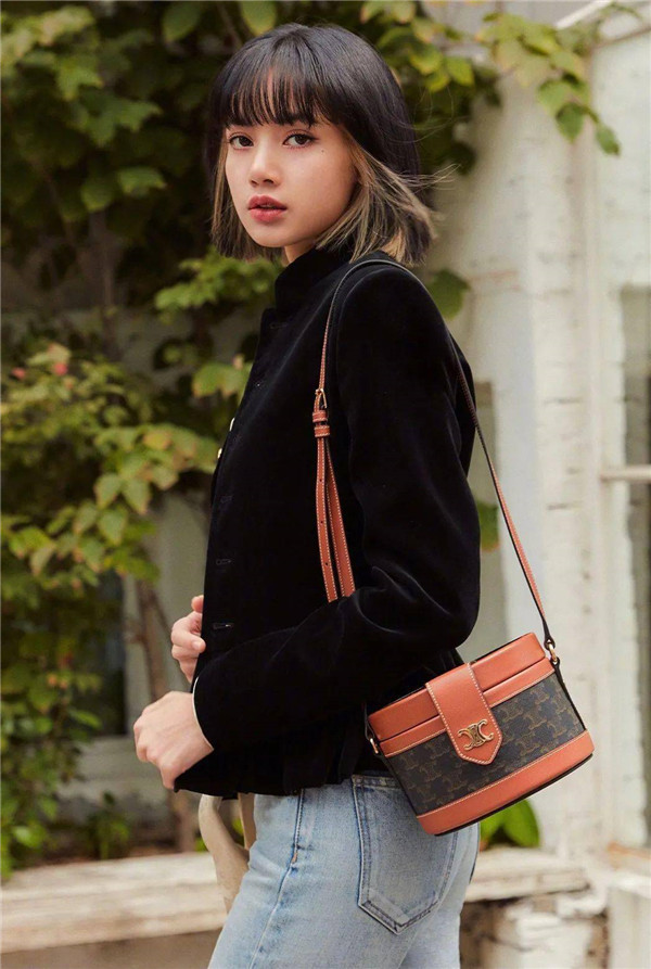 杨紫梳短发造型高级感十足，杨紫短发发型编发 杨紫 短发 第7张