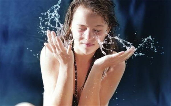 去除肥胖纹有哪些妙招呢,规律的健康的饮食是不错的选择 肥胖纹 妙招 第2张 去除肥胖纹有哪些妙招呢,规律的健康的饮食是不错的选择 肥胖纹 妙招 第2张