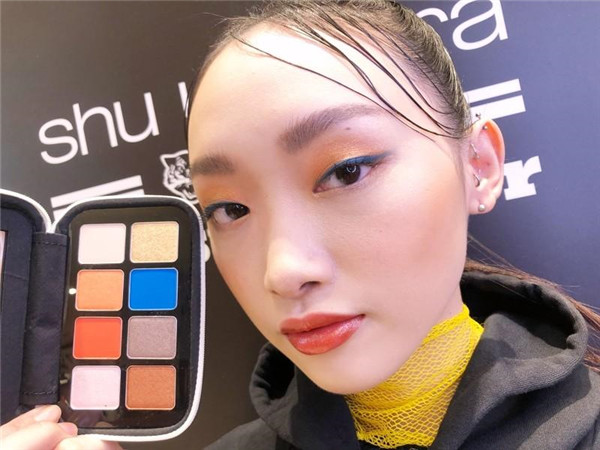 鬼冢虎2020年限量眼彩盘参考价，植村秀解放挑战自我 鬼冢虎 眼彩盘 第4张