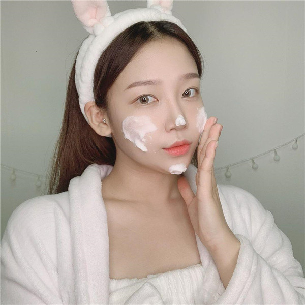 换季保养避免频繁更换保养品，油肌春夏换季保养重点 换季保养 油肌 第5张