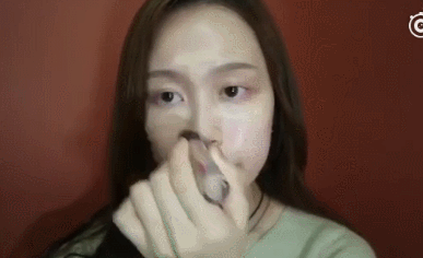 酒红色与大地色眼妆打造秋冬时尚温暖感 酒红色 大地色 第11张