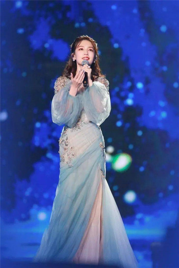 如何打造伪素颜妆，焦糖奶茶眼妆的化法和技巧 伪素颜妆 焦糖奶茶眼妆 第11张