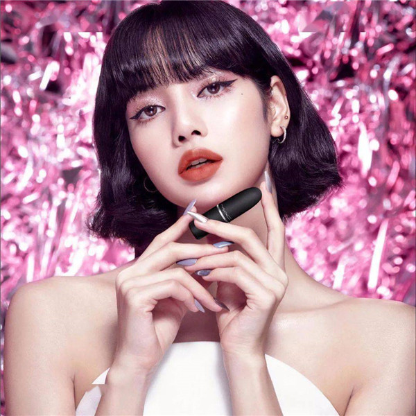 MAC口红质地滋润，玫红色打造性感女王范儿 MAC 玫红色 第10张