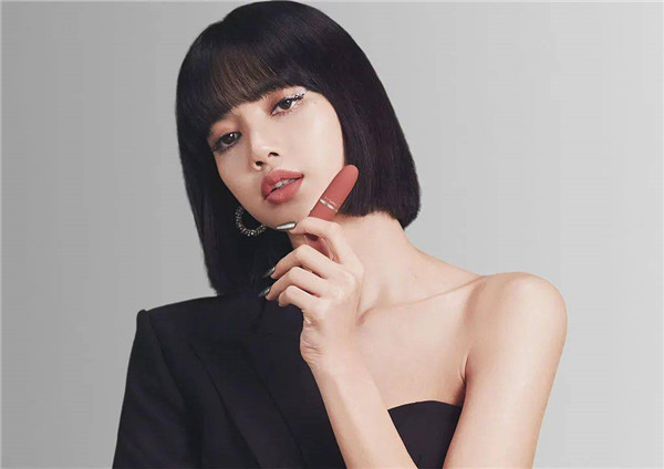 MAC口红质地滋润，玫红色打造性感女王范儿 MAC 玫红色 第11张