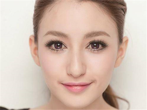 去除眼角皱纹的妙招：饭团按摩吸附眼角污物 眼角 皱纹 第3张