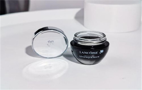 兰蔻发光眼霜孕妇能用吗 兰蔻 兰蔻小黑瓶眼霜 第1张