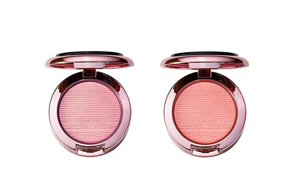 M·A·C 推出极美的夜樱系列限量春季彩妆 mac 彩妆 第8张 M·A·C 推出极美的夜樱系列限量春季彩妆 mac 彩妆 第8张