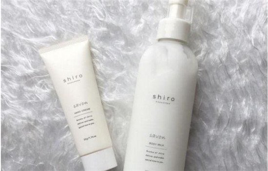 爽肤水是什么时候用的，爽肤水的正确用法