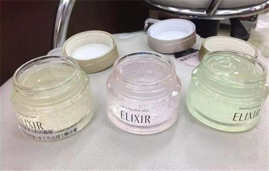 睡眠面膜的正确用法涂多厚，睡眠面膜一些常见的使用误区