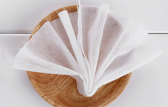 洗脸巾可以卸妆吗，洗脸巾洗脸的正确使用方法