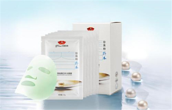 能带面膜上飞机吗，坐飞机能携带哪些化妆品