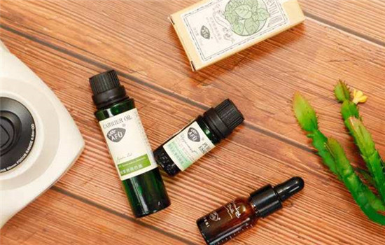 阿芙荷荷巴油可以去鸡皮肤吗，去除鸡皮肤的办法