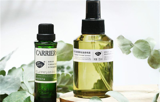 荷荷巴油怎么稀释，荷荷巴油是什么