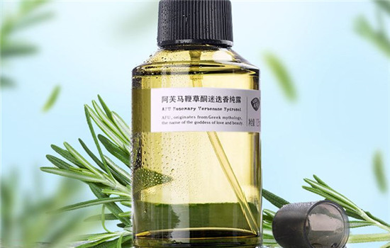 阿芙荷荷巴油和迷迭香纯露使用方法，迷迭香的功效和作用