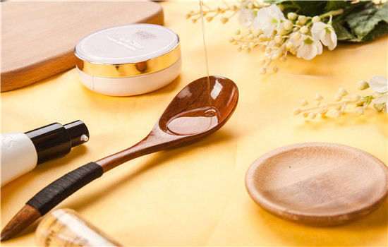 荷荷巴油怎么调配精油，荷荷巴油搭配大全