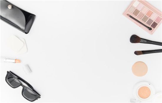 荷荷巴油跟霍霍巴油有什么区别，荷荷巴油有什么营养价值