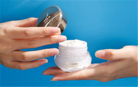 梵蜜琳贵妇膏是保养品吗，梵蜜琳贵妇膏怎么使用