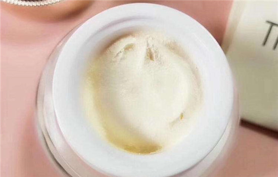 梵蜜琳贵妇膏白天能用吗，梵蜜琳贵妇膏是一款抗衰产品吗