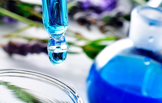 蓝铜肽修复精华液怎么使用，蓝铜胜肽修复精华作用功效