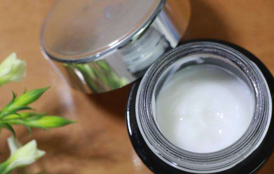 兰蔻眼霜为啥只装一半，这款黑科技你拥有了吗