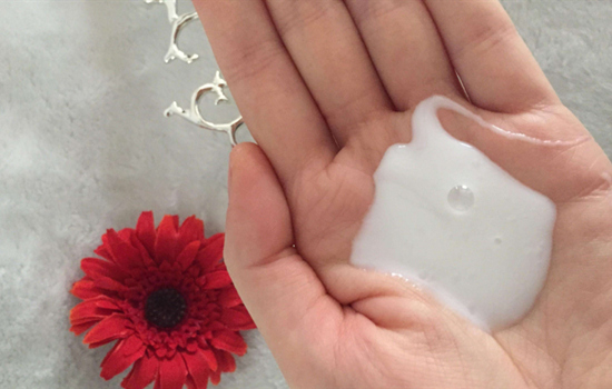 混合性皮肤怎么护肤，最适合混油皮的护肤品