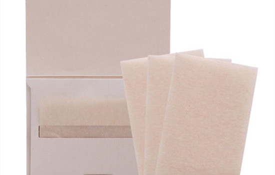 为什么吸油纸会把粉底也吸走，粉底液用在哪个步骤