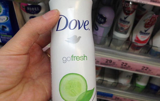 多芬止汗喷雾把粉末擦掉还有效吗，止汗效果好的止汗产品