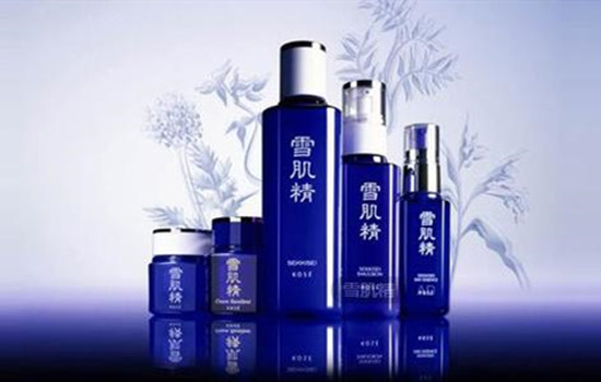 雪肌精化妆水有几种，雪水不适合你还有很多选择喔