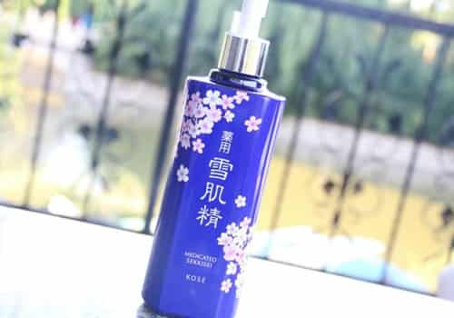 怎么用雪肌精化妆水泡纸膜，定期湿敷助你白成一道光