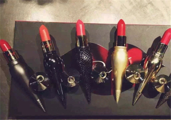 萝卜丁口红哪个颜色好看