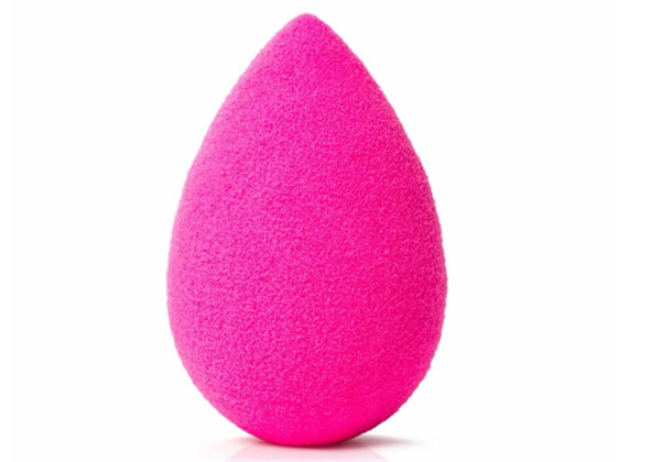 美妆蛋多长时间换一个，​美妆蛋和粉底刷哪个好用